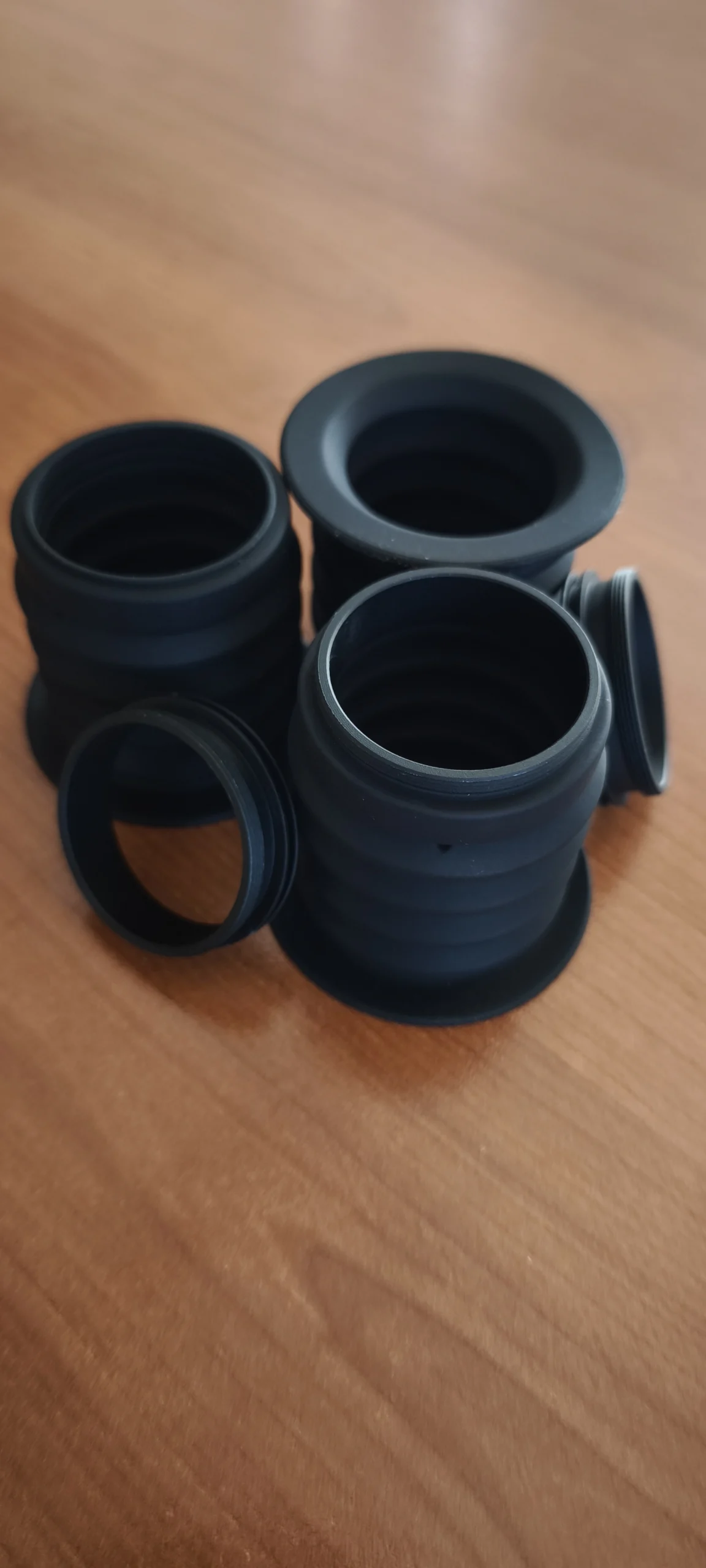 Gumová očnica na NS4 EX so závitom